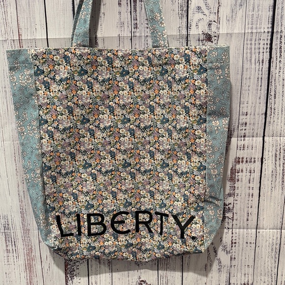 Liberty Blue Floral Tote Bag - Picture 4 of 8